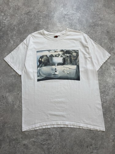 Vintage dali art tee shirt - dali,